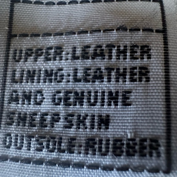 Natural Suede Wedge UGG Boots Side Buckle RearZipper Fully Lined Size 7 NWOT - Picture 11 of 12